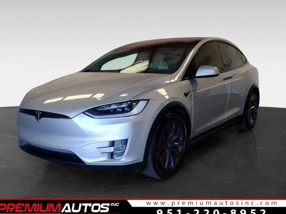 TESLA MODEL X 2018 5YJXCDE26JF126034 image